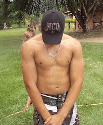 SO CONHECENDO PRA SABER  ..............  MSN  {   guilherme.mendes18@hotmail.com  }