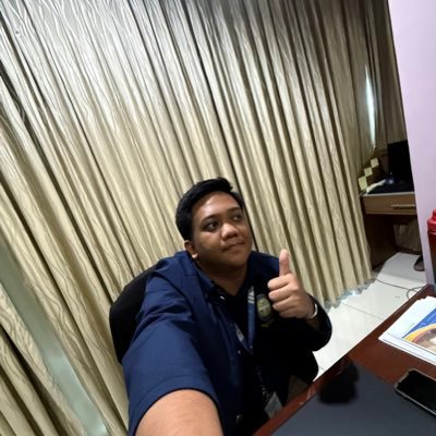 vincebautista13's profile picture. Lost between dreams and deadlines.