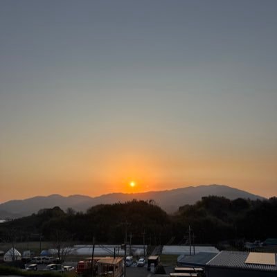 🔸橙に賭ける🔸アンチ浄化作戦はキリがなく終わりがない事に気づいた🤔かまわない・関わらないを徹底すれば自滅の途を辿る😁でもあまりにもな投稿・行動には声を上げるよ🤬