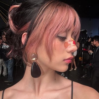 gerhatesu's profile picture. seen 3 hours ago