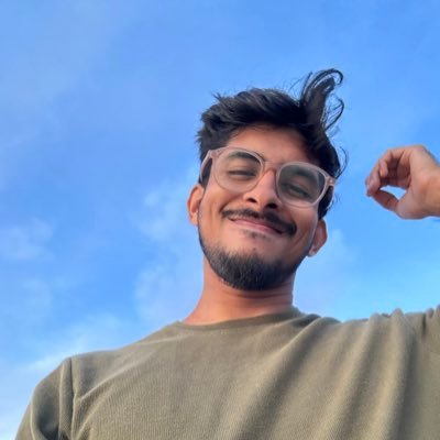 nazeeeeb's profile picture. product designer