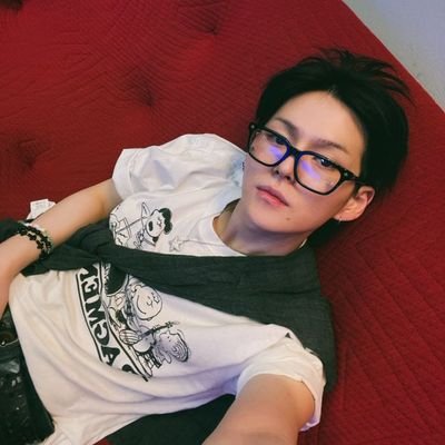 songeisa's profile picture. busy for run for my dreams.