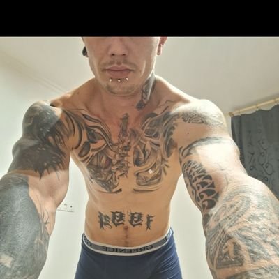 RoliOrosz94's profile picture. 