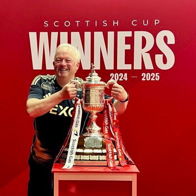 Dad! Dons fan! Teuchter! Loves beer & whisky! /G\ PM Klaatu Barada Nikto!!! takes a few pictures! Instagram: mikeywatterloony