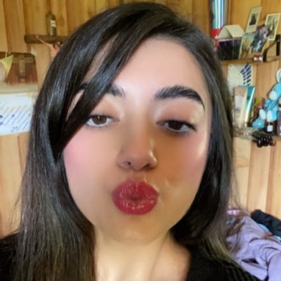 gisellemoraa's profile picture. im a mommy