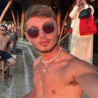 Bresh (@breesshh) 's Twitter Profile