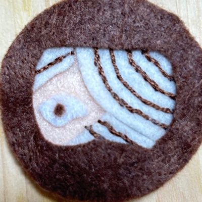 ツナ子です/成人済/🥷🥚🔰/雑高/黄昏/全て幻覚/酒しか好きじゃない /しぶ→ https://t.co/bfQbGHTSjA