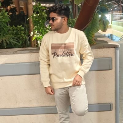 pratham_222's profile picture. ....building🌐