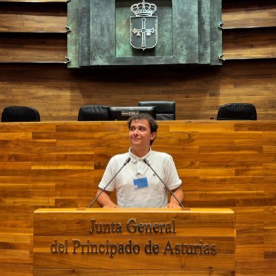 asturiano💙💛 estudiante de ADE y Derecho en Uniovi y miembro de Foro Asturias
