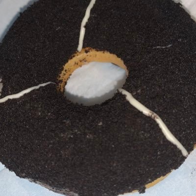 LuthfiaMar78681's profile picture. oyy