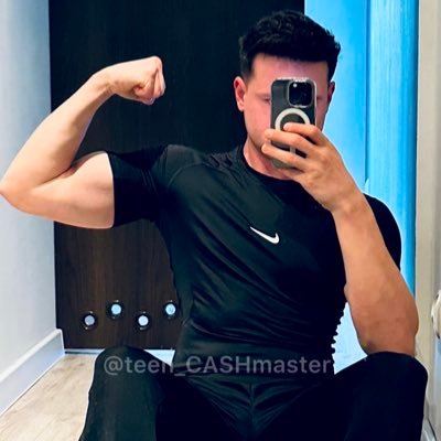 🇵🇱 🇳🇱|FINDOM |Young Alpha |CUSTOMS VIDS |PICS |Sneakers |Feet |Socks |No Pay No Play! First send tribute then DM https://t.co/UhKy5Wx07d