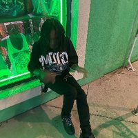 Anguished (@lulbinsobdg) 's Twitter Profile