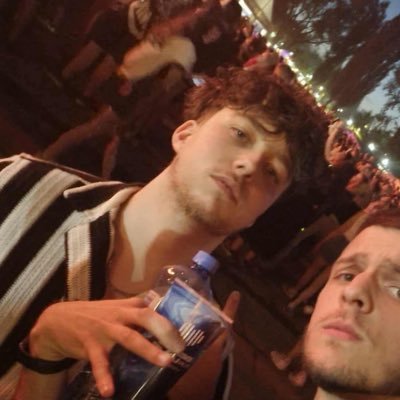 https://t.co/hSg1DmQHLo business Inquiries: breexy@eksdee.cz Editor for @HappyChimeNoise(lol) | @TeetsTv(valo)