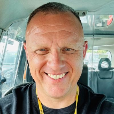 London Taxi Driver🚕•Chelsea FC🦁•UEFA B Licence⚽️•Part of Team Sports On Screen🎥• @Per4manceDev Founder