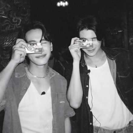 bestpartner_yw's profile picture. ♥︎ 𝑺𝒖𝒑𝒑𝒐𝒓𝒕 シ︎ ꒰ @yinyin_anw & @warwanarat ꒱ ♥︎ #หยิ่นวอร์ #หมูยอของหยิ่นวอร์ #รักพี่วอร์เอ็นดูหยิ่น (≧▽≦) #rv_bestpartner