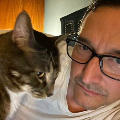 All things: Cyberpunk, hacking, board sports, fight sports.
@emwav.bsky.social
https://t.co/47nwJ08b1W