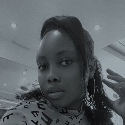 dearleezah's profile picture. Lagos girl with soft spot for Ibadan| New here, still figuring out X | Loves unproblematic energy