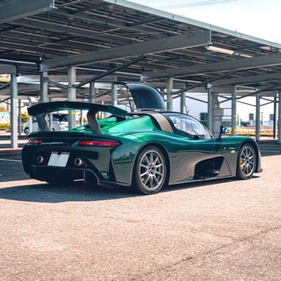 Light weight sport carsをこよなく愛するハイパーメディアクリエイター。夢の中だけでも愛車を維持するために三色チーズ牛丼特盛温玉付きを好んで食べます ٩( ᐛ )و 💸
