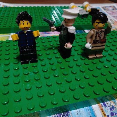 レゴ君です。
・古本屋やブックオフなどを周って漫画を集めたりしています。
・絵やレゴブロックなどレコードも聴くよ🎶
