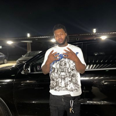 #OnlyRealNiggasLeft VilleAge Ent 🏚 Head Hunterz #LLT#LLK#LLBennieB 512🚙832 libra ♎️ ♿️ Follow me bacc
