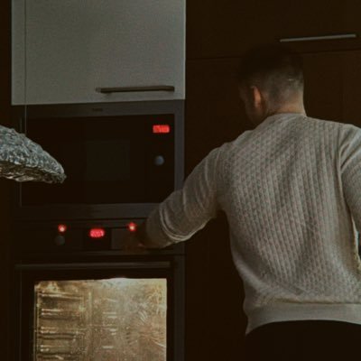 ItsMaxBravo's profile picture. 