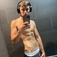 18 (@joshsellls2007) 's Twitter Profile