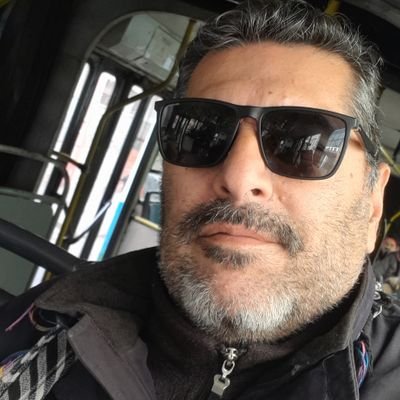 GarciaHugoLeoOk's profile picture. Escorpiano ♏️ 
Viendo la vida pasar como bondi lleno. Sin rueda de auxilio 👤
Radio 📻 locución🎤 
Instagram hugoleook. 
Sigo en la busqueda