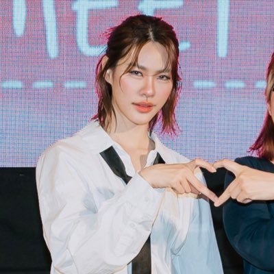JoyJoy810's profile picture. 🧡💜🧡💜🧡💜