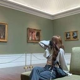 Quiwoo460's profile picture. "Life is unpredictable, but good medicine and a compassionate heart never fail."