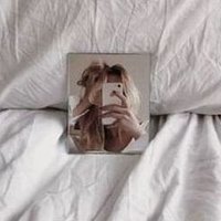 しろくまパフェ (@vlaltal5097543) 's Twitter Profile