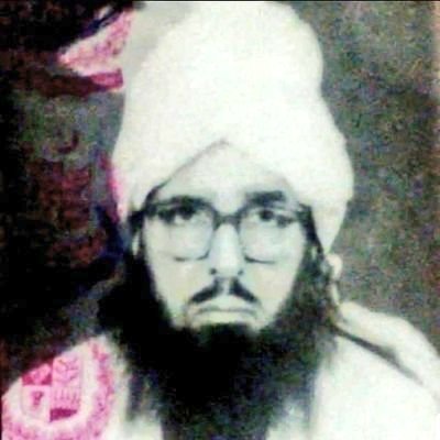 TayyibQadri's profile picture. الله رب محمد ﷺ
نحن عباد محمد ﷺ
- حنفي قادري شاذلي درقاوي نوري رضوي
- little bit of everything