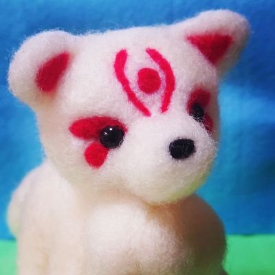 🎮️VRC名:伊織ミユム🎮️羊毛フェルト作家♪ゲーム実況、不定期配信を夫婦でしてます!
たまに羊毛作品以外もつぶやきます!ゲームとかいろんな雑談だったりつぶやくよ!
ゆるふわな動物作ったりキメラ動物作成中😆
合言葉はゆるふわワールド!😄