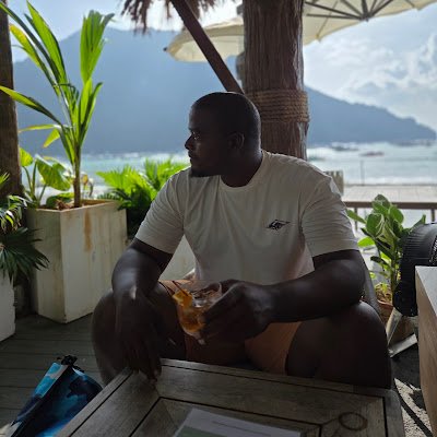 lawrence7660's profile picture. 