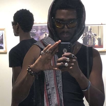 he/him,
Student, Writer(Books, Poems, Essays/Articles, Songs), Model, Artist, Fashion illustrator and enthusiast. I like to design cunty dresses🧍🏾♂️✨💞