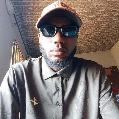highly professional welder and Iron bender. Yoruba man far from Ponu.
#be yourself, every other people are already taken.