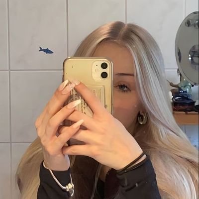 Vanessa2001x's profile picture. Alle die sich der BNWO anschließen wollen und meinen Amazon Warenkorb sponsern, dürfen sich bei mir melden😊❤️💳
