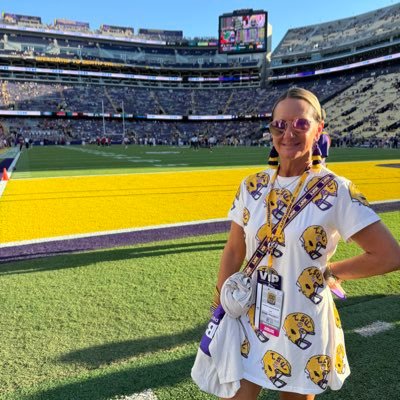Lions Fan 💙🩶 LSU Mom 💜💛 DTW Tigers Fan💙🧡 FAU Alumni ❤️💙 Florida Panthers OG 💙❤️