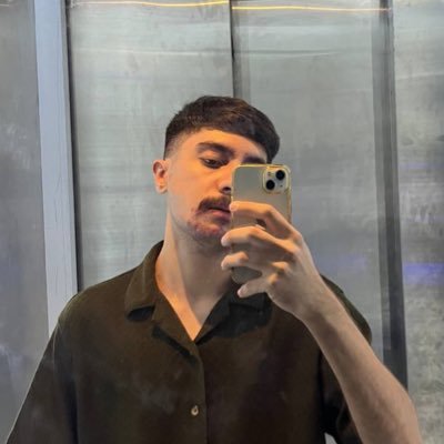 Cina_alivand's profile picture. C13 | 3D ARTIST◼️ https://t.co/qF5sT8SLTb