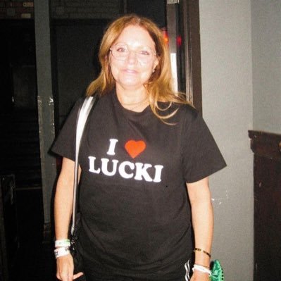 14tuneee's profile picture. j’fais des prods de base mais des fois j’écris des trucs