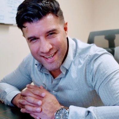 mr_cesar1's profile picture. Build until you can't build anymore.
Software engineering,
Innovation,
Grind.