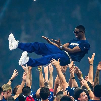 You gon sit there with a life raft & watch me fucking drown? | パリ | Thank God. @psg_inside