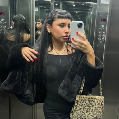 📍 Latin queen 🇦🇷🇧🇷 - pretty privilege lifestyle💸🍸✨Spoiled brat. Divine torment. Bring tribute or beg elsewhere.