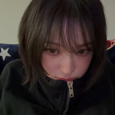 am0ngblue's profile picture. กรรมของไบชั่ว ไม่มีใครมารักมุงจิงหลอก โลกนี้แม่งมีแต่กานหลอกลวง