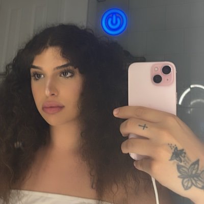 yes i have one too 😈👇🏾 𝒇𝒊𝒏𝒅𝒐𝒎 𝒎𝒐𝒎𝒎𝒚 | https://t.co/SFiFqhncK0 @paynickytvv