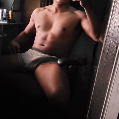 MILFS addicted | Mature woman addicted
Esp🇲🇽 | Eng 🇺🇲.
Dm Maduras, milfs, hotwife, Unicornios, Tríos(HMH, MHM)✨
https://t.co/rxsUzVUpmy