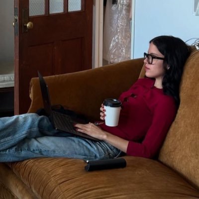 ililasm's profile picture. Software Engineer | Marketing Specialist & Creative Content Copywrite.