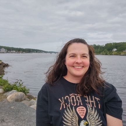 sistersarahdara's profile picture. PSA: Views are my own. A newly-40 something, who sometimes tweets on behalf of her dad (he's allergic to technology). Should've been a life coach.