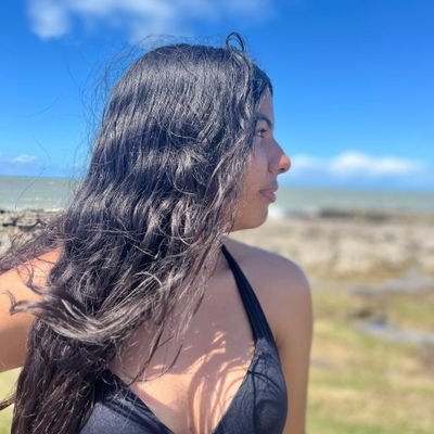 • a vida me leva e eu vou levando. •
