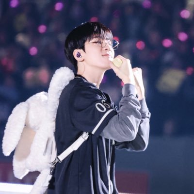 kwng_l's profile picture. 