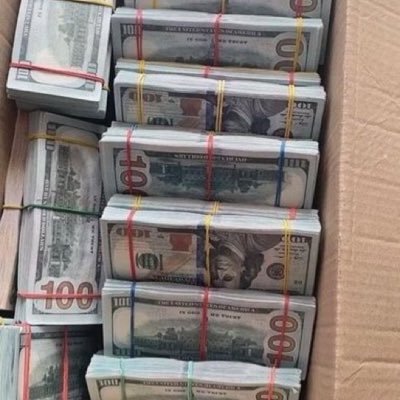 I'm doing giveaway for first 10 sugar babies to text me on Telegram https://t.co/11LHEeNFy3 with your PayPal ,cash app or bank.